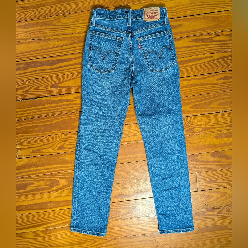 Levi’s Wedgie Straight Jeans Medium Wash High Rise Denim Size 25 - Picture 4 of 4